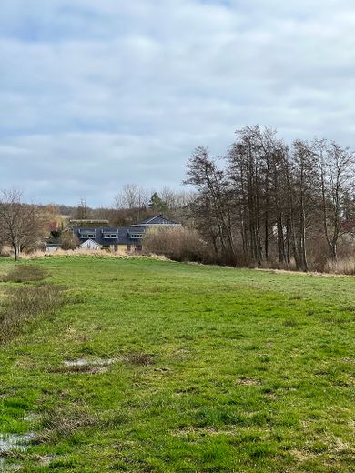 Ferieninvestment + Lebensperspektive + Land auf Rügen – Erlenhain zw. Flst 93 und 92