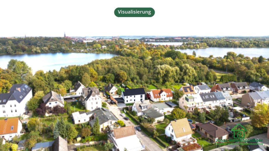 Baugrundstück mit Baugenehmigung für ein Wohnhaus mit 2 WE - für den Käufer provisionsfrei – Ostorfer Seen und Schloss