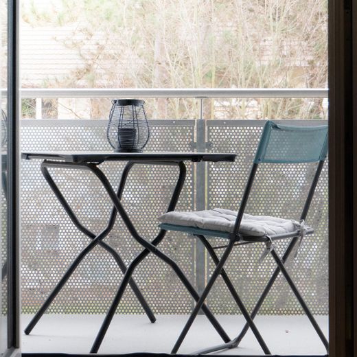 Sehr schöne helle Wohnung in Bestlage – Sonniger Balkon in den Garten