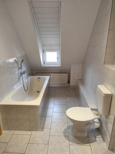 Badezimmer (DG)