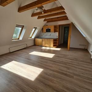 VIEL PLATZ, VIEL LICHT, VIEL LEBENSQUALITÄT! – 1776335501_f8fbd9.jpg