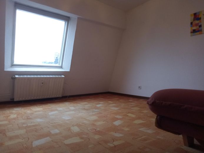 Appartamento mansardato libero a Düsseldorf/ Bilk con vista sulla torre della televisione – Foto 7