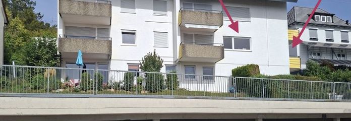 73207 Plochingen: Schöne 2,5-Zi-Wohnung in Halbhöhenlage. Balkon. Stellplatz inklusive. Frei.