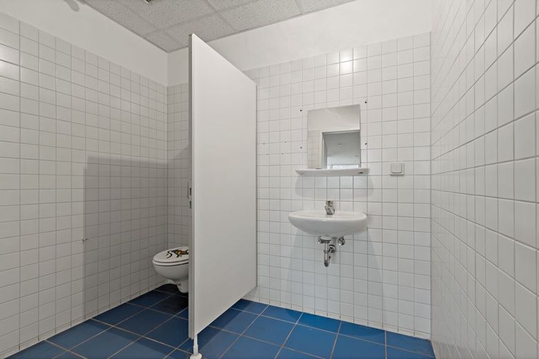 Praxisfläche in der Heideringpassage zu vermieten! – Toilette