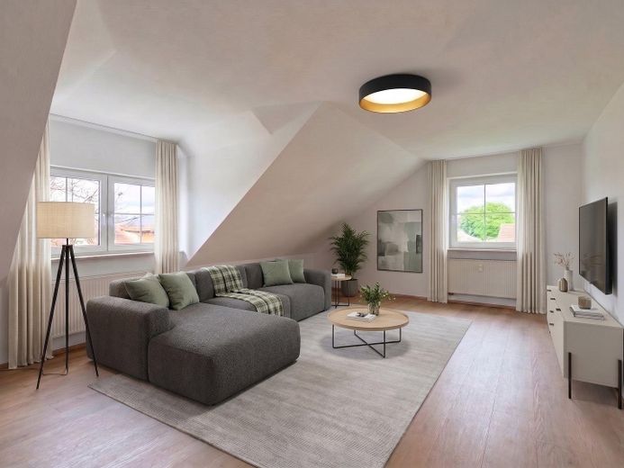 Renovierte 5-Zimmer-Dachgeschosswohnung mit Balkon, Garage und Effizienzklasse A+ – provisionsfrei – Wohnzimmer (Visualisierung)