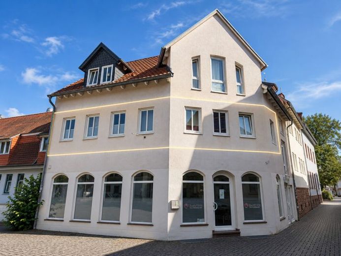 DIETZ: Zentral gelegene 2 Zimmer Eigentumswohnung -fast direkt- am Marktplatz von Groß-Umstadt! – Foto 1