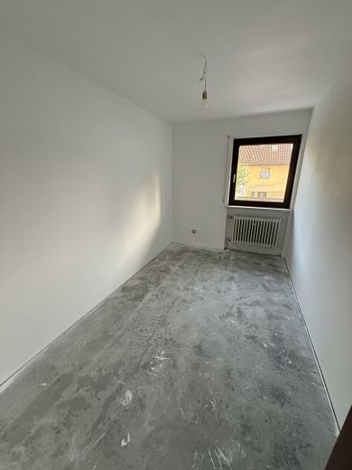 Platz für die ganze Familie: 5-Zimmer-Reiheneckhaus in zentraler Lage von Schwabach – Kinderzimmer Südseite