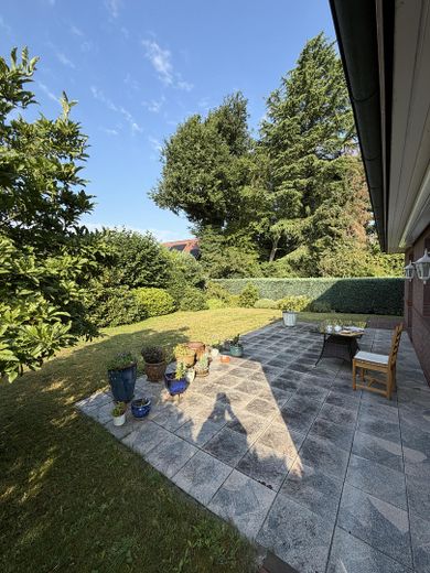 Migliore posizione alla periferia della città, una casa sorprendente, materiali pregiati incorporati – Foto 9