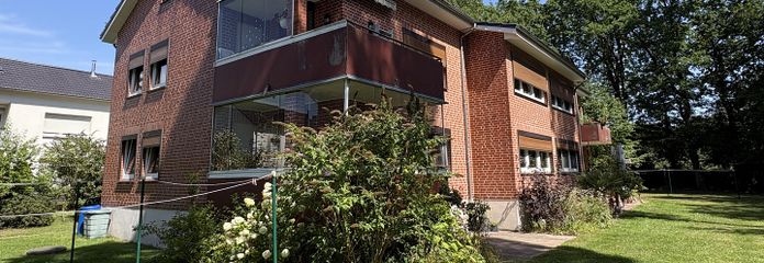 Exklusives 3 / 4 Zimmer Eigentumswohnung mit Balkon