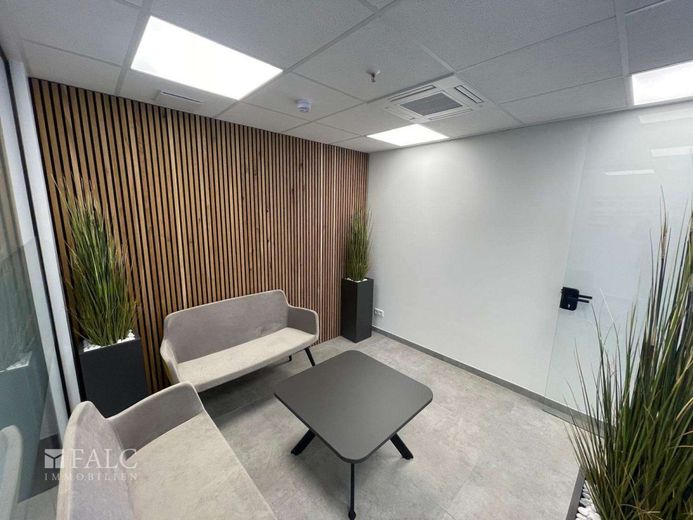 Moderne &amp; repräsentative Büroflächen am Piepersberg. – Wartebereich