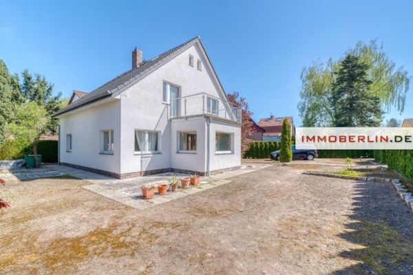 IMMOBERLIN.DE - Großes Ein-/Zweifamilienhaus mit Südgarten in ruhiger Rudower Lage