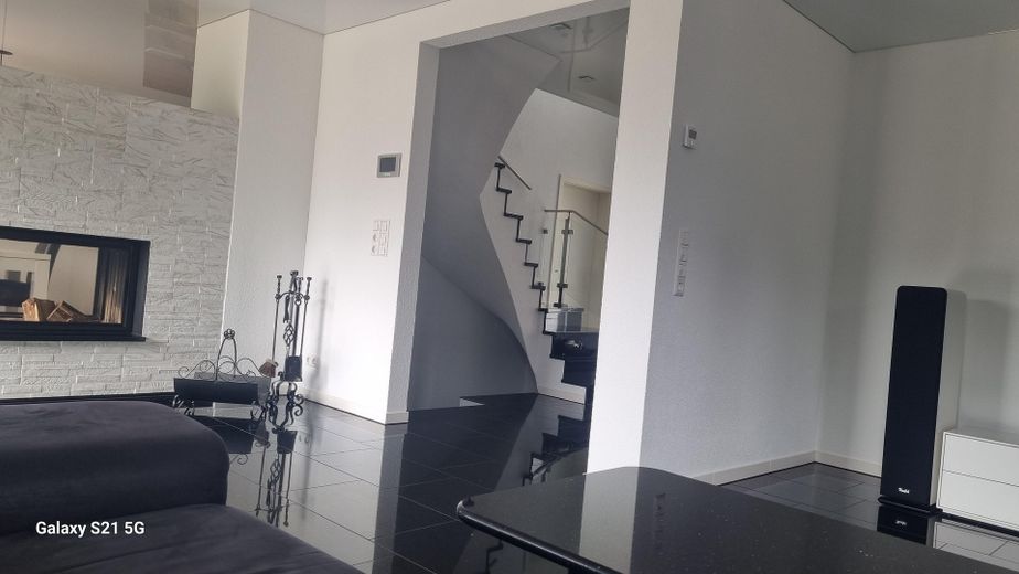 SENZA PROVVIGIONE!!!! Casa unifamiliare esclusiva in una posizione splendida!!!!! – Foto 19
