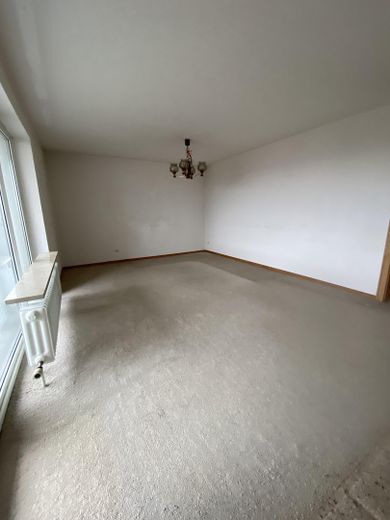 Wohnzimmer linker Hand Balkon