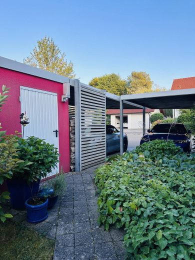 Carport von Terrasse aus