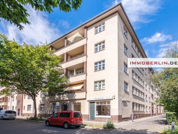 IMMOBERLIN.DE - 2026 modernizasyonu sonrası ilk taşınma! Huzurlu batı balkonuna sahip şık eski yapı dairesi – Fotoğraf 1