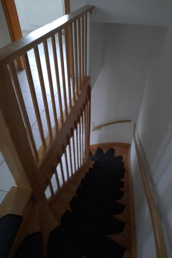 Treppe zum OG  DG beide Häuser