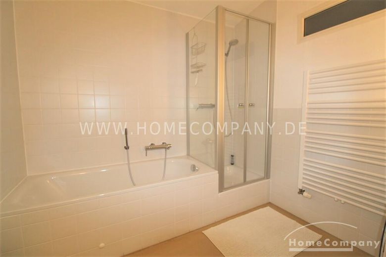 22309 HomeCompany Dresden सुसज्जित 2-कमरों वाला टेरेस सहित बेसमेंट अपार्टमेंट, Dresden-Äußere Neustadt में, अधिकतम 2 व्यक्ति – 6943859fb54911179cd87e0c17ee6a3b520b6994.jpg