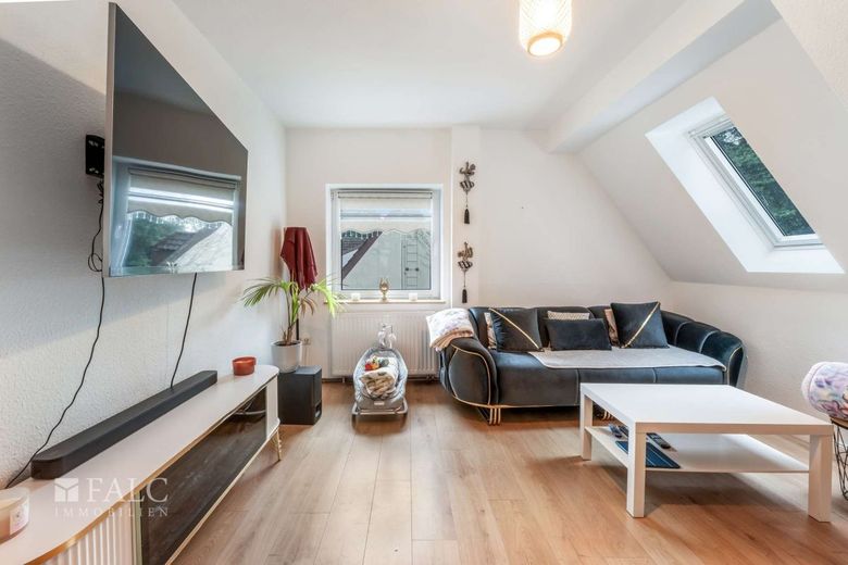 Kapitalanlage mit Potenzial - Maisonettewohnung in Bremen-Woltmershausen – Wohnzimmer - Obergeschoss