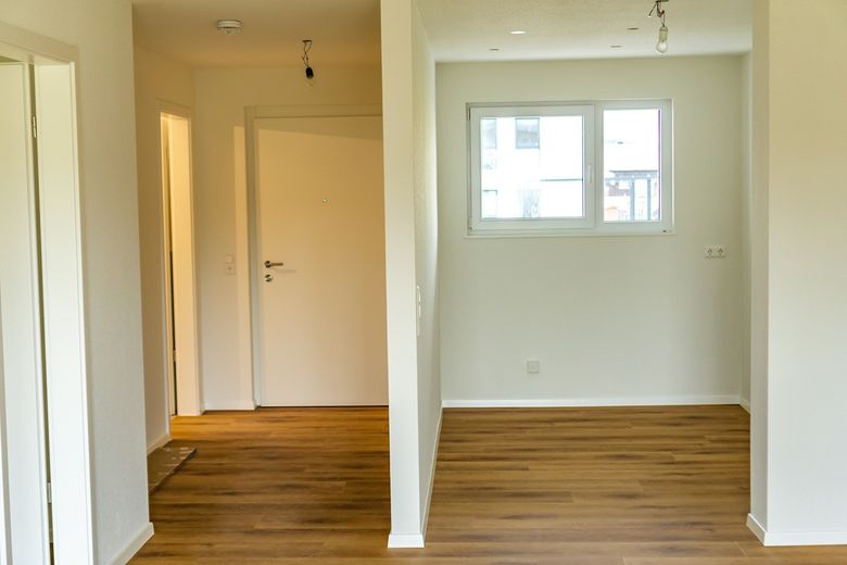 Schöne 2-Zimmer-Wohnung mit Balkon & Naturblick in neuer Wohnanlage – Foto 2