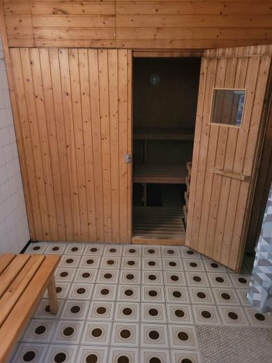 شقة من غرفتين للإيجار لشخص واحد في كونيغسبرون – Sauna