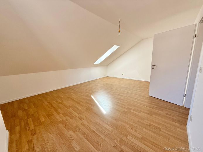 DG - Schlafzimmer II