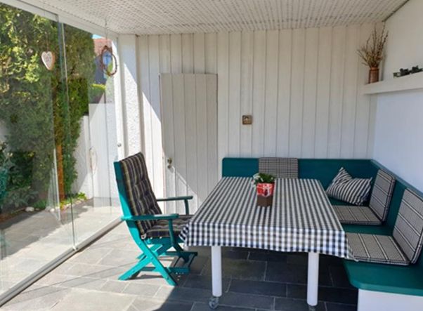 Garten überdachter Freisitz