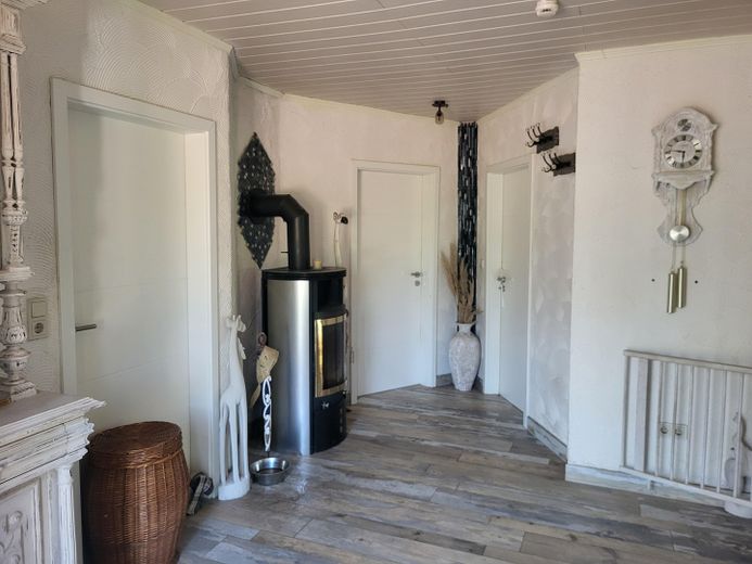 Exclusive detached house near Norddeich with pool, sauna, horse keeping – Eingangsbereich