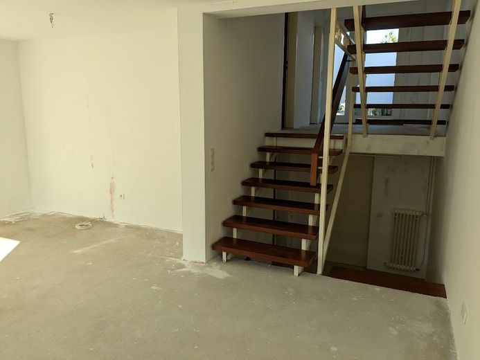 Wohnzimmer/ Treppe