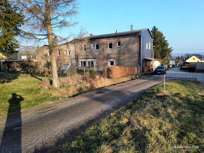 Großbreitenbach-OT, 3 Fam.Hs. + Gewerbe – Foto 3