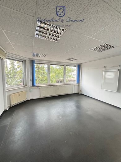 Moderne Bürofläche im Gewerbegebiet Saarlouis-Röderberg – Büro