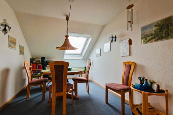 4,5-Zimmer-Dachgeschosswohnung