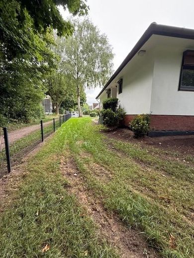Garten zur Ostseite
