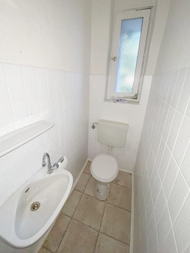 Appartement rénové avec balcon - première occupation après rénovation – Foto 8
