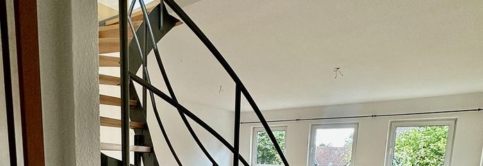 Helle 2-Zimmer-Whg. auf 2 Ebenen – ca. 70 m²–ruhig in Kirchhorst – Wohnzimmer
