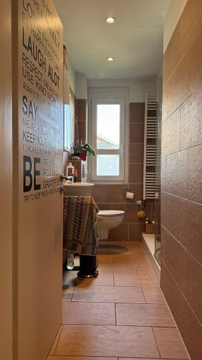 Ein Zuhause mit Geschichte, Stil und modernem Wohnkomfort*Provisionsfrei* – Duschbad EG