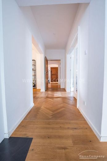 ***Exklusive, voll möblierte 5-Zimmer-Gartenwohnung in Bestlage München-Solln – 0c5e94da5eb3078d18539e04df22543a87005ac7.jpg