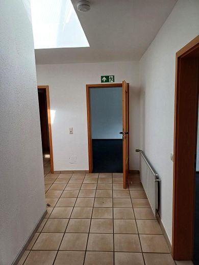 Gewerbefläche mit eigenem Eingang in Dortmund-Lütgendortmund zu vermieten – Zugang 