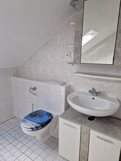 ¡ALQUILER AHORA!  2 HABITACIONES  ·  GAGGENAU-HÖRDEN – Bad Ansicht 1