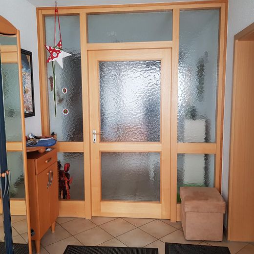 Besondere DHH - grosser Grund - 2 Garagen – Windfang