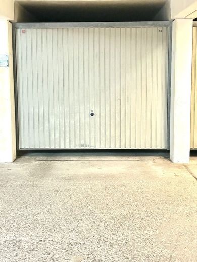 Vermietete Erdgeschosswohnung in Dortmund Aplerbeck zu verkaufen. – Garage