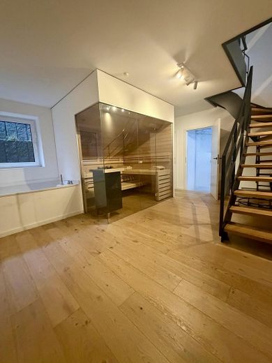 Modernes Endhaus am Brabandkanal mit großem Garten, Dachterrasse und Wellnessbereich – Spabereich mit Doppelbadewanne