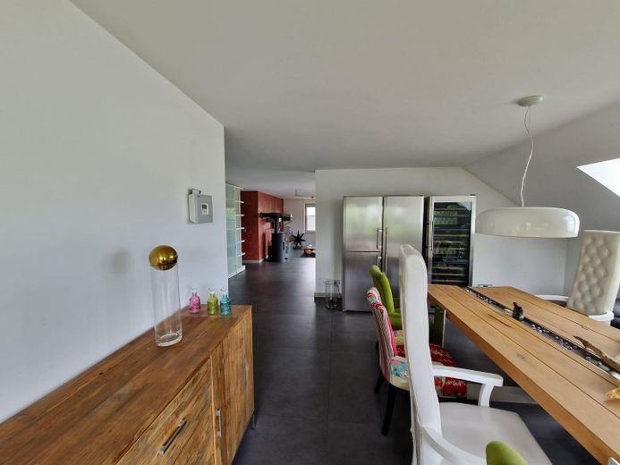 Esszimmer mit Blick in WZ