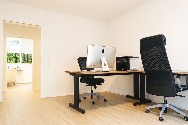 Schlafzimmer 3 / Büro OG