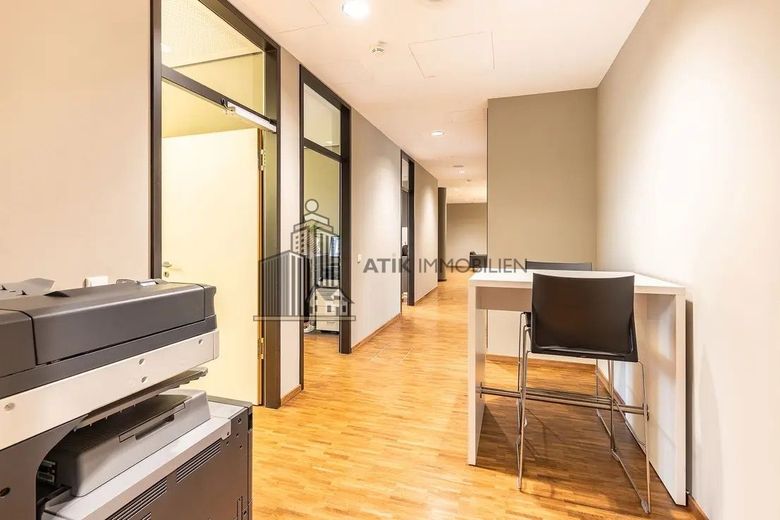 ATIK: Lichtdurchflutete Büroflächen in zentraler Lage - provisionsfrei – Innenansicht 2. OG