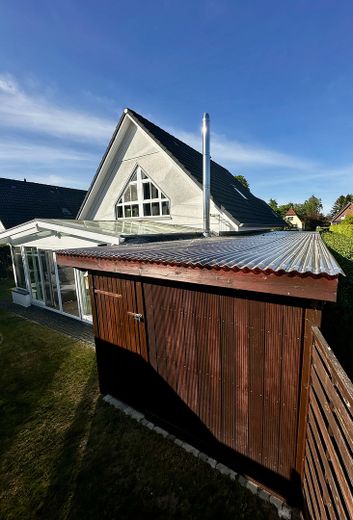 Carport und Wintergarten