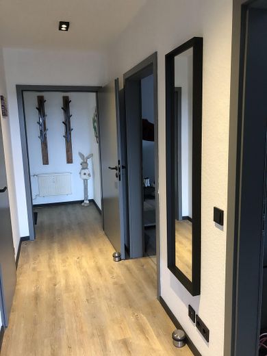 Modernisierte, 2-Zi. Wohnung mit Südbalkon – Foto 7