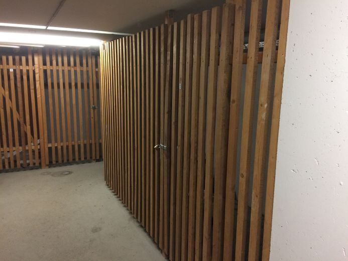 Maisonette mit gehobener Ausstattung und Tiefgarage (Nutzfläche ca. 60m²) – Abstellraum