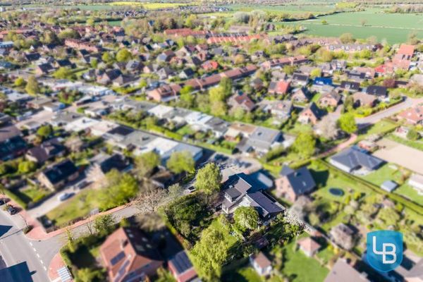 Ponadczasowa architektura w najlepszej lokalizacji – nowoczesne mieszkanie w Schönberg