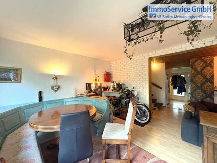 Frei werdendes RMH mit ca. 101 m² WF, 4 Zimmern und Einzelgarage in gefragter Wohnlage – Foto 1