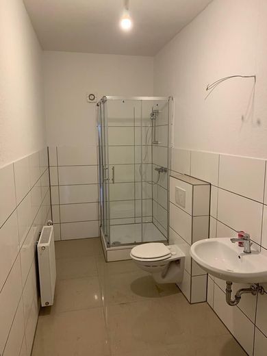 Helle, moderne drei Zimmer, Küche, Diele, Bad 75 m²mit Südbalkon – Foto 6